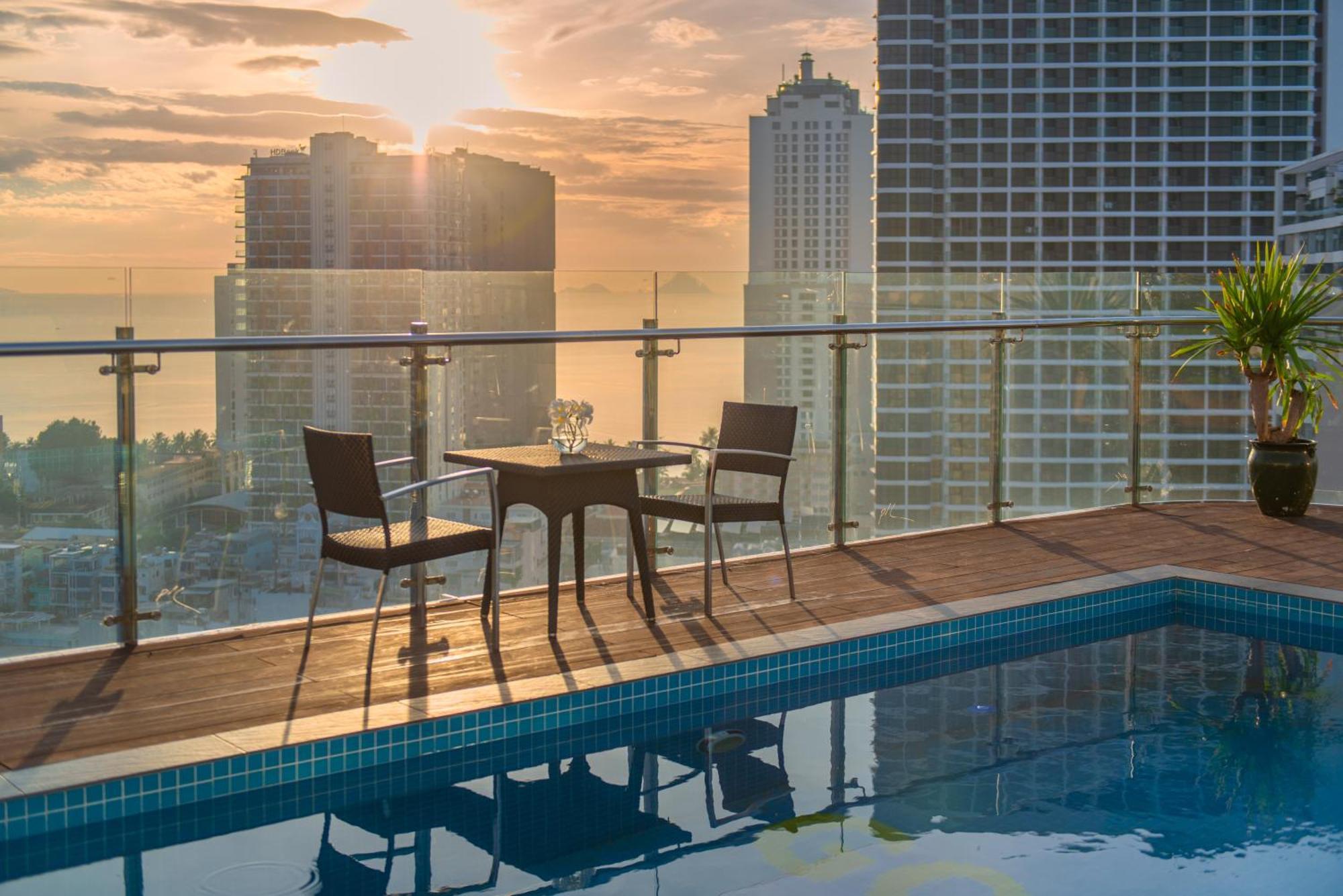 Khách sạn Bờ Biển Vàng - Gold Coast Hotel Nha Trang Ngoại thất bức ảnh